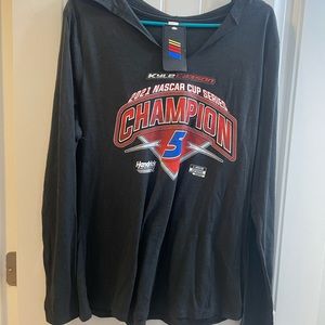 NWT XL Kyle Larson NASCAR Hendrick Motorsport Hooded Long Sleeve Top